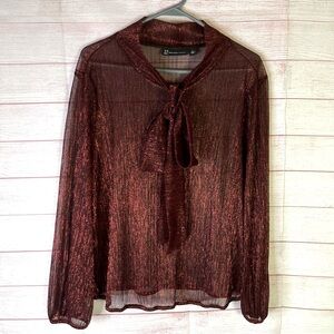 New York & Co Long Sleeve Shimmery Metallic Bow Tie Neck Blouse Size‎ Large